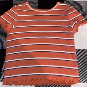 American Eagle “baby tee”